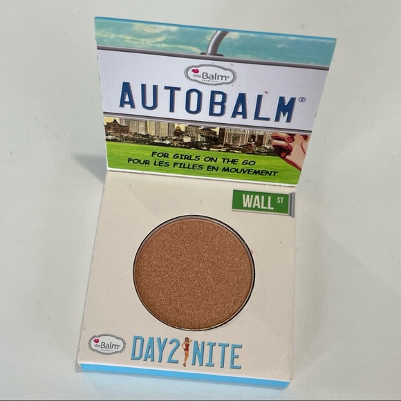 The Balm Autobalm Day2Nite Shadows on The Go 1.2g - Picture 2 of 5